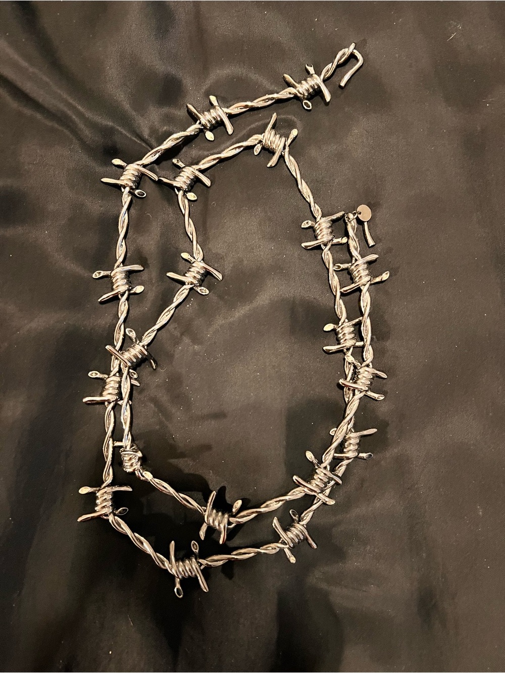 Barbed Wire Style Silver Necklace - Women Jewelry
